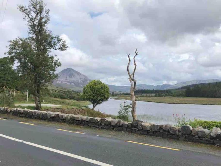 Bumblebee Cottage Donegal Town Dış mekan fotoğraf